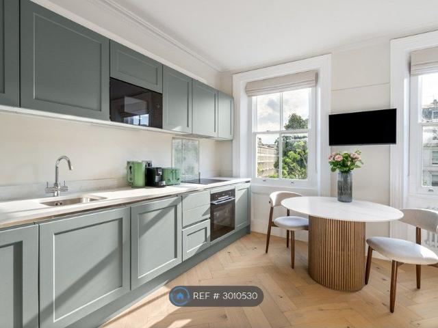 Old Brompton Road, London SW5, 2 bed flat to rent, £4,000 pcm | PrimeLocation