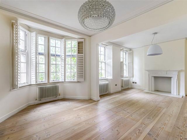 Old Brompton Road, London SW5, 4 bed flat to rent, £8,500 pcm | PrimeLocation