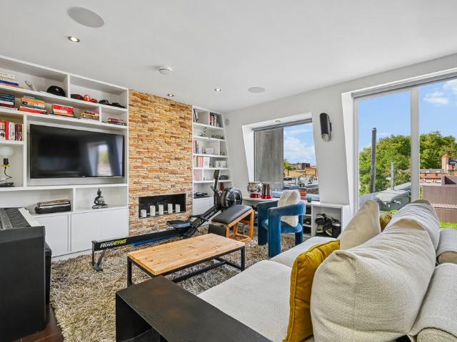 Old Brompton Road SW5, 1 bed property to rent, £4,500 pcm | PrimeLocation