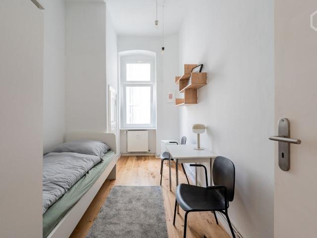 Old building apartment 3 rooms in Kreuzberg, Berlin, Berlin Amsterdam Apartments for Rent