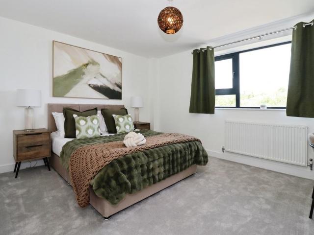 Old Gloucester Road, Bristol, BS16 1 bed apartment to rent £1,250 pcm £288 pw