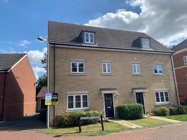 Old Dairy Court, Mildenhall, Bury St. Edmunds IP28, 4 bed property to rent, £1,930 pcm | PrimeLocation