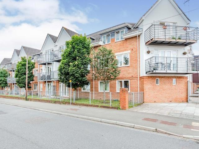 Old Dairy Close, Old Dairy Close. 2 bed flat to rent £1,400 pcm £323 pw