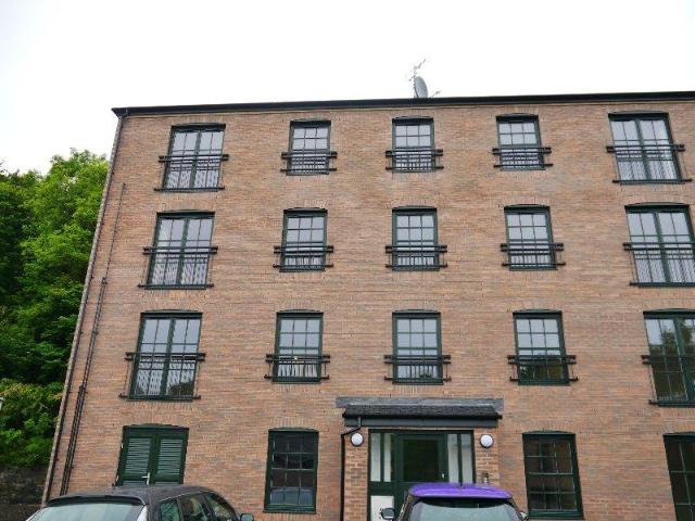 Old Dalmore Drive, Midlothian EH26 2 bed flat to rent £995 pcm £230 pw