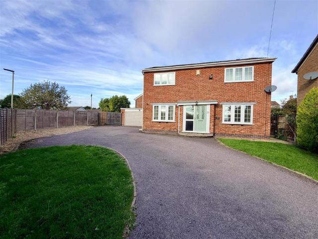 Old Forge Road, Fenny Drayton, CV13 6BD 4 bed detached house to rent £1,350 pcm £312 pw