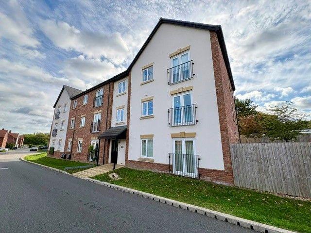 Old Farm Drive, Birmingham B37, 2 bed flat to rent, £1,150 pcm | PrimeLocation