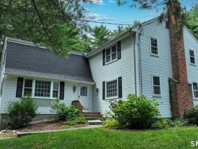 Old Farms Rd, Simsbury, Home For Sale