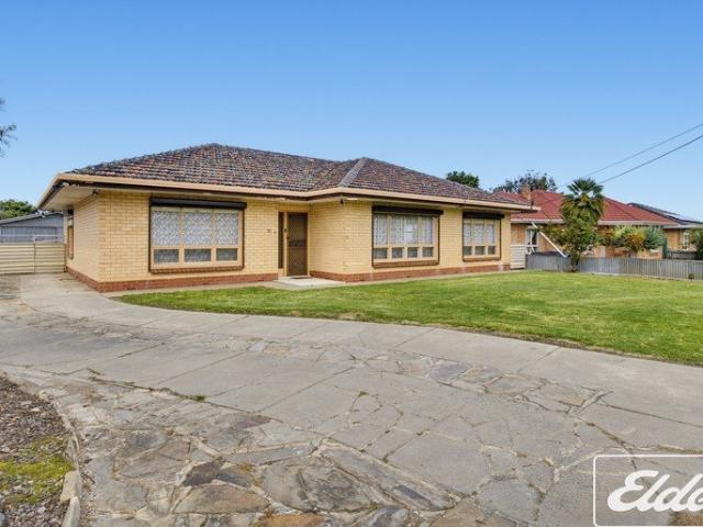 Old Fashioned Values on a Generous 900sqm Allotment