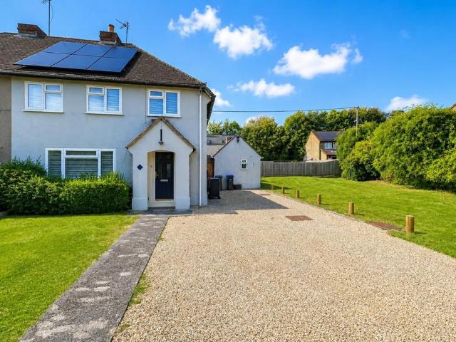 Old Hollow, Mere, Wiltshire. BA12 6EQ 3 bed semi detached house to rent £1,325 pcm £306 pw