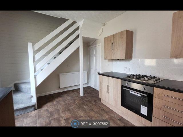 Old Hall St, Wigan WN3, 2 bed terraced house to rent, £775 pcm | PrimeLocation