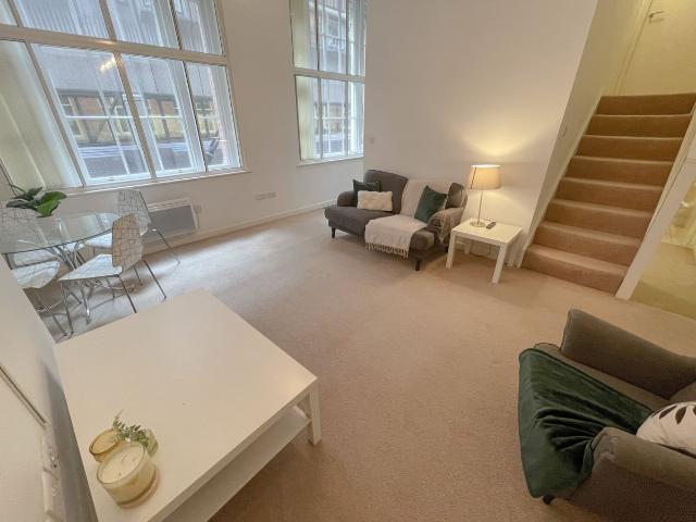 Old Hall Street L3, 2 bed flat to rent, £1,350 pcm | PrimeLocation