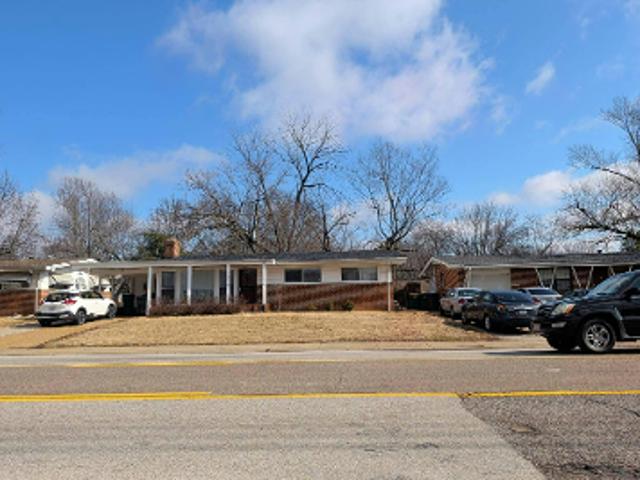 Old Halls Ferry Rd