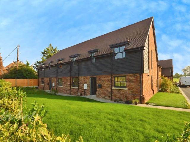 Old Orchard Drive, Monkton, Ramsgate CT12, 4 bed semi detached house to rent, £2,100 pcm | PrimeLocation