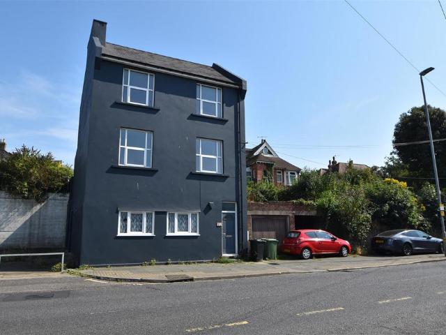 Old London Road, Hastings 2 bed flat to rent £950 pcm £219 pw