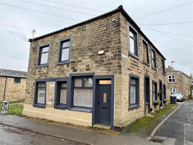 Old Lane, Birkenshaw, Bradford BD11, 2 bed semi detached house to rent, £1,000 pcm | PrimeLocation