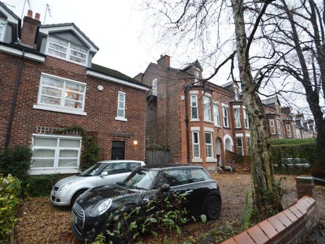 Old Lansdowne Road, Manchester M20 6 bed detached house to rent £3,120 pcm £720 pw