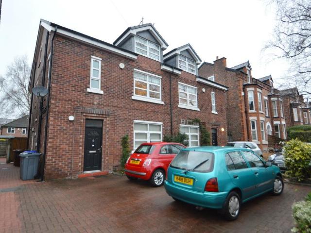 Old Lansdowne Road, Manchester M20 6 bed detached house to rent £3,120 pcm £720 pw