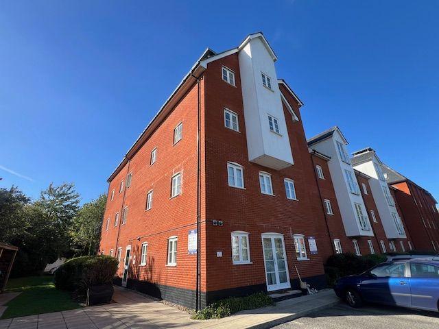 Old Maltings Approach, Melton, Woodbridge IP12, 2 bed flat to rent, £995 pcm | PrimeLocation