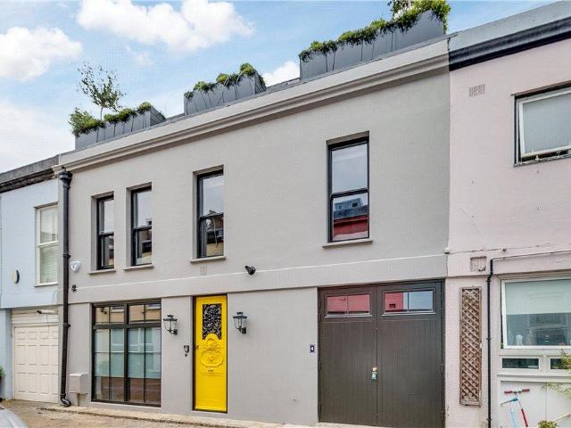 Old Manor Yard, Earls Court, London, SW5 5 bed terraced house to rent £8,350 pcm £1,927 pw