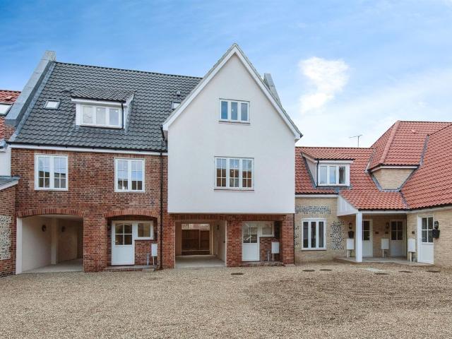 Old Market Street, Thetford IP24, 2 bed property to rent, £1,500 pcm | PrimeLocation