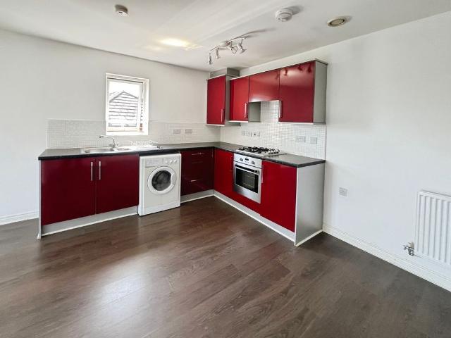 Old Market Street, Blackley, Manchester M9, 2 bed flat to rent, £1,000 pcm | PrimeLocation