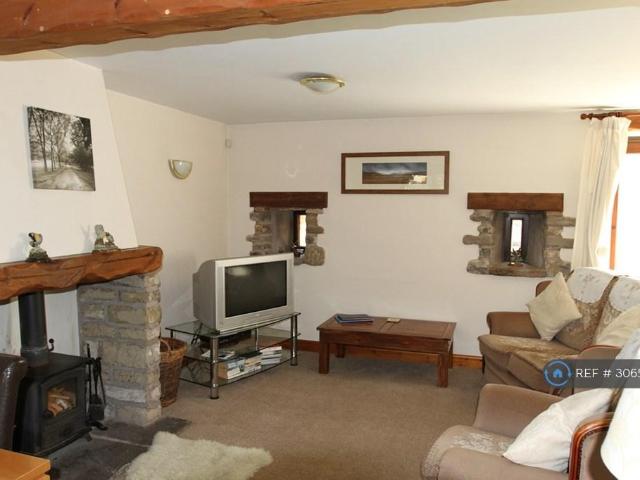 Old Masons Yard, Clapham, Lancaster, LA2 2 bed end of terrace house to rent £1,000 pcm £231 pw