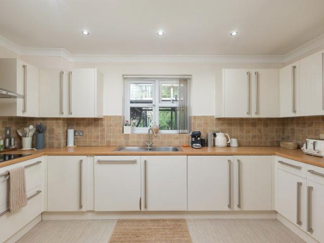 Old Mill Close, Eynsford DA4, 1 bed flat to rent, £1,350 pcm | PrimeLocation