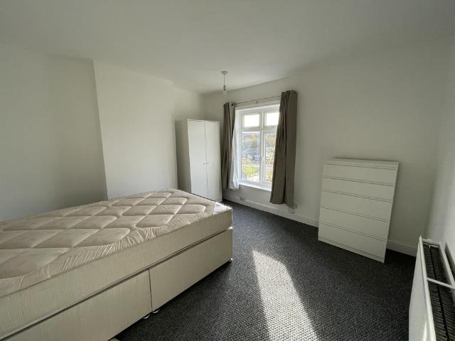 Old Mill Lane, Mansfield, NG19 1 bed in a house share to rent £485 pcm £112 pw