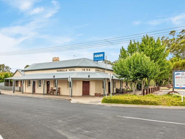Old Mundulla Hotel Freehold