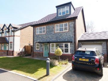 Old Smithy Close, Lea PR4, 5 bed detached house to rent, £1,750 pcm | PrimeLocation