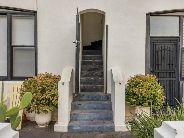 Old School Charm, Glenelg at Your Door