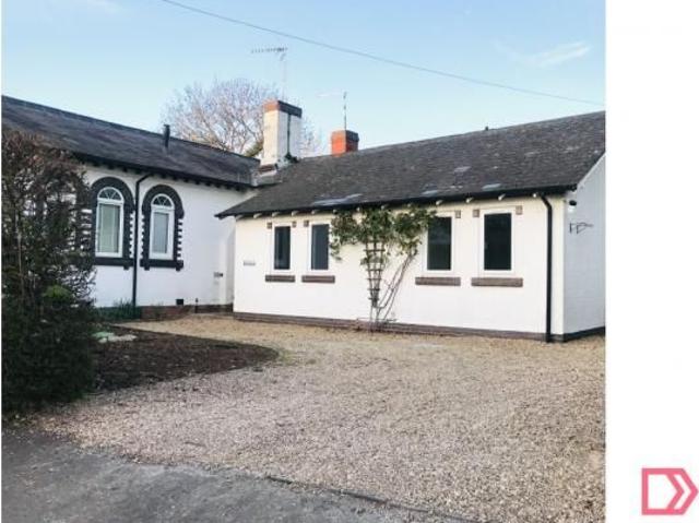 Old School Cottage, Langley Road, Claverdon, Warwickshire CV35, 3 bed bungalow to rent, £1,900 pcm | PrimeLocation