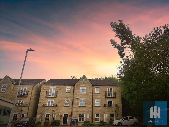 Old School Gardens, Woodhead Road, Lockwood, Huddersfield HD4, 2 bed flat to rent, £750 pcm | PrimeLocation