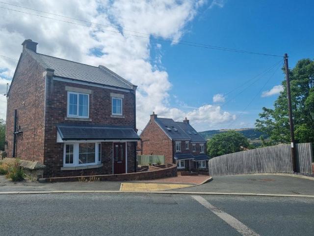 Old School Gardens, Whitby YO22 2 bed detached house to rent £995 pcm £230 pw