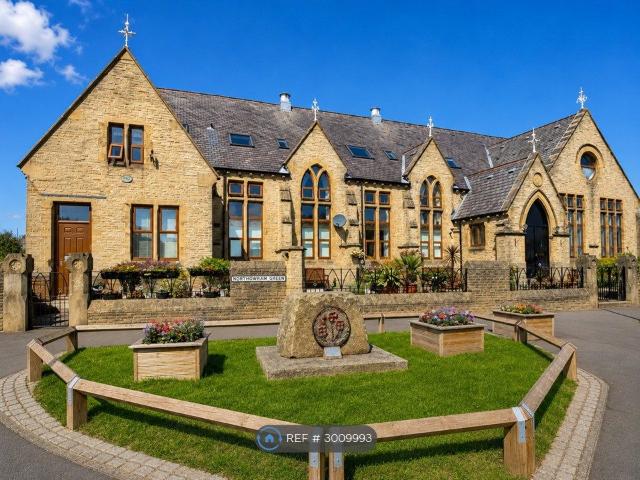 Old School House, Halifax HX3, 2 bed flat to rent, £815 pcm | PrimeLocation