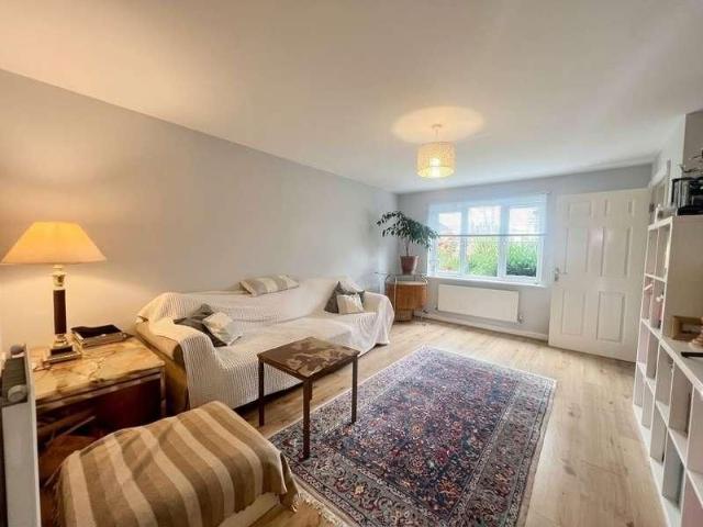 Old School Place, Hove, BN3