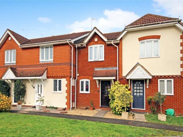 Old School Place, Surrey 2 bedrooms Property for lettings Seymours