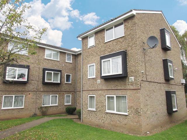 Old Park Mews, Heston TW5, 2 bed flat to rent, £1,700 pcm | PrimeLocation
