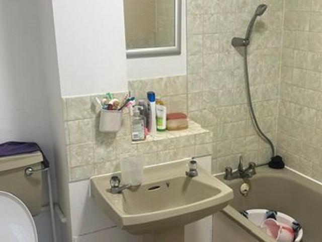 Old Park Mews, Hounslow TW5, 2 bed flat to rent, £1,500 pcm | PrimeLocation