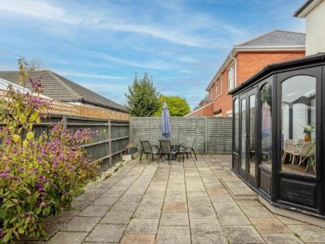 Old Priory Road, Tuckton 3 bed house to rent £1,850 pcm £427 pw