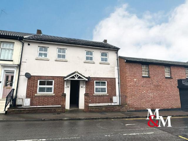 OLD ROAD 3 bed terraced house to rent £1,395 pcm £322 pw