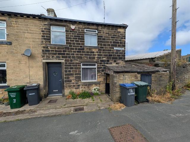 Old Road, Denholme, Bradford BD13, 2 bed terraced house to rent, £675 pcm | PrimeLocation