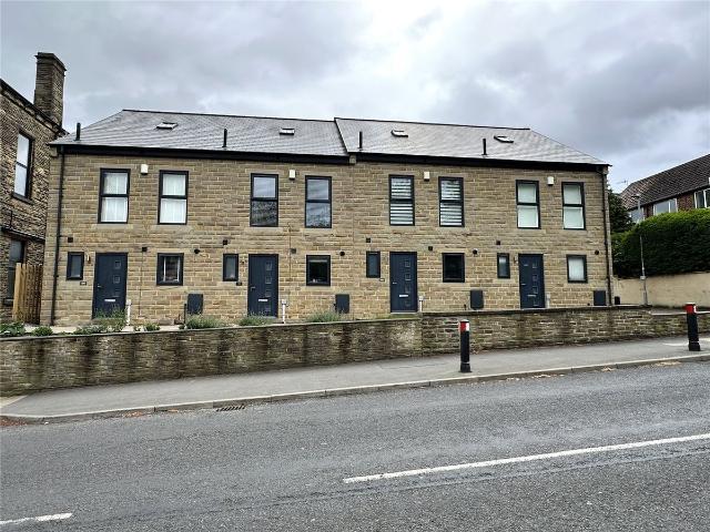 Old Road, Farsley, Pudsey, West Yorkshire LS28, 3 bed terraced house to rent, £1,495 pcm | PrimeLocation