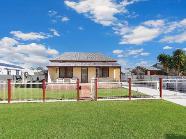 Old World Charm & Lifestyle Opportunity