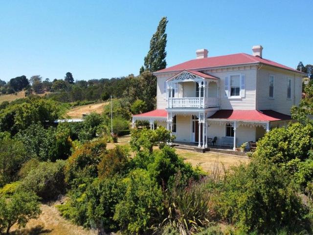 Old Waverley: A landmark homestead of scale, setting and future opportunity