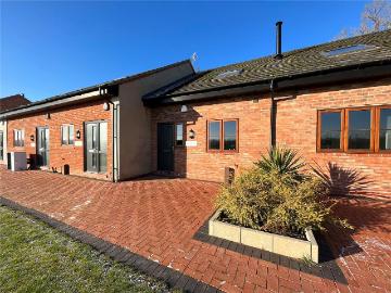 Old Warwick Road, Rowington, Warwick, Warwickshire CV35, 2 bed terraced house to rent, £1,300 pcm | PrimeLocation