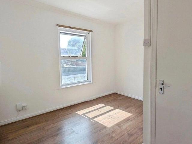 Old Town, Croydon CR0 3 bed house to rent £1,950 pcm £450 pw
