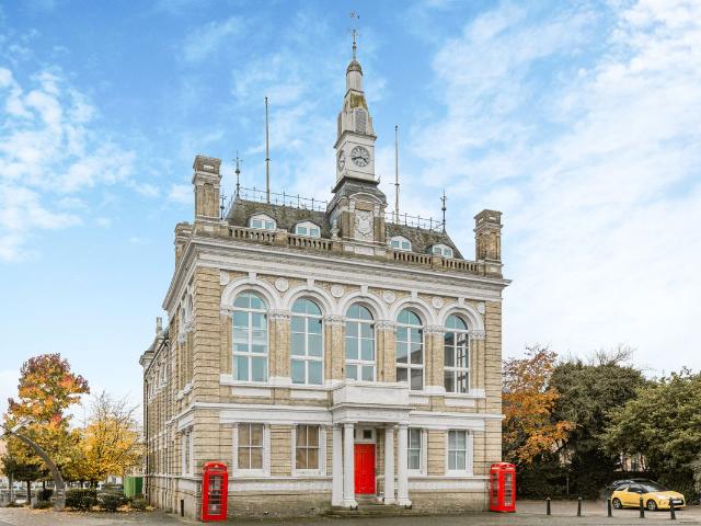 Old Town Hall TW18, 2 bed flat to rent, £1,699 pcm | PrimeLocation