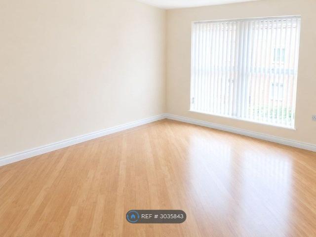 Old Town, Swindon SN1, 2 bed flat to rent, £970 pcm | PrimeLocation