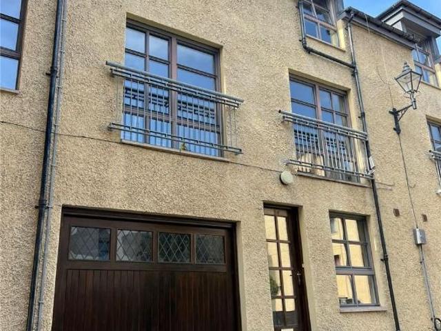 Old Tolbooth Wynd, Old Town, Edinburgh EH8, 3 bed town house to rent, £2,000 pcm | PrimeLocation